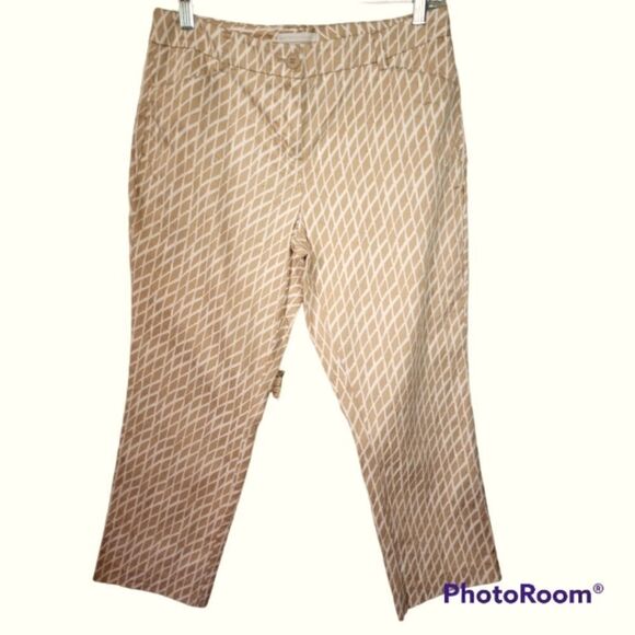 New York and Co. abstract print capris - Picture 3 of 10